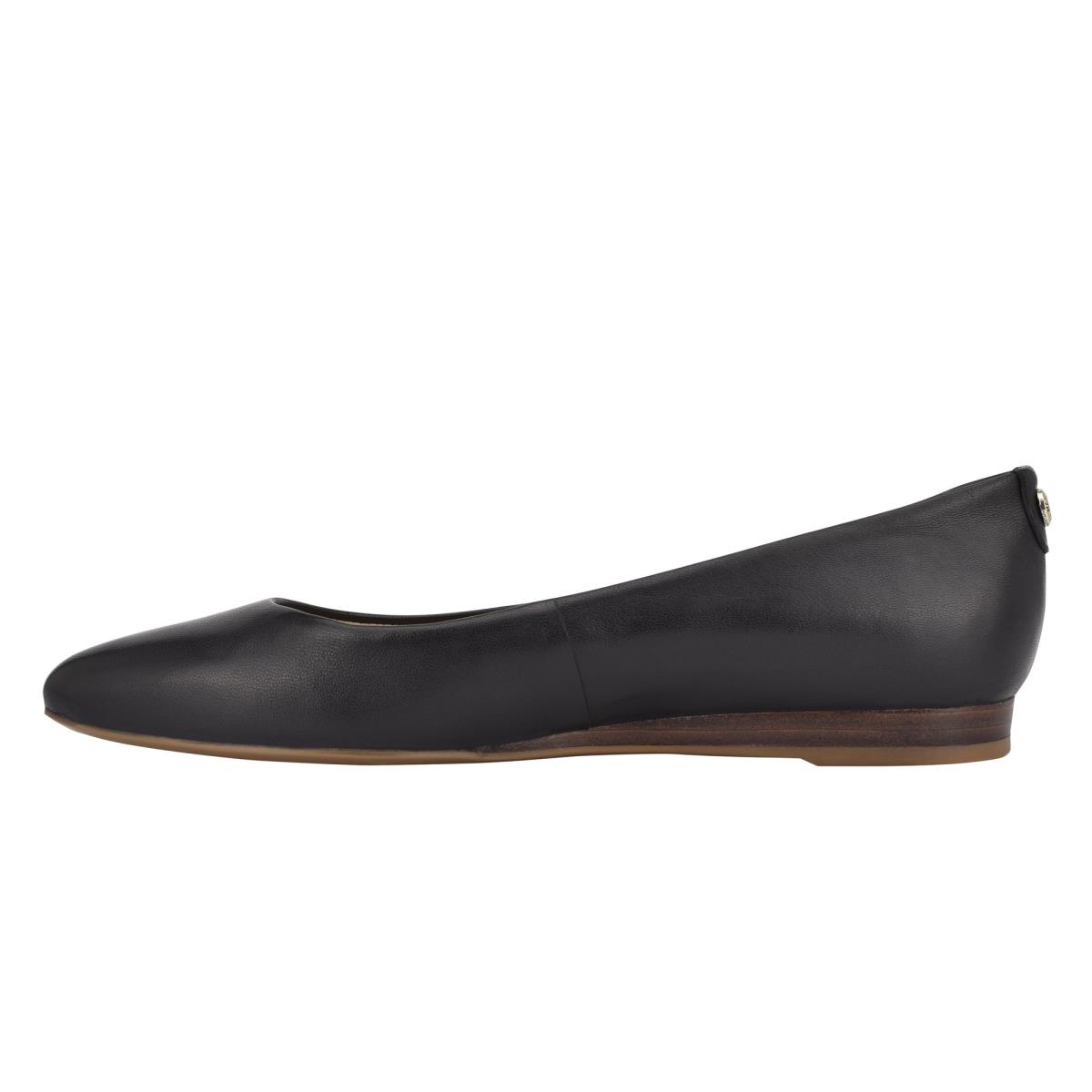 Nine West Ferdi 9x9 Pointy Burunlu Flats Kadın Siyah | 7602XSYUW