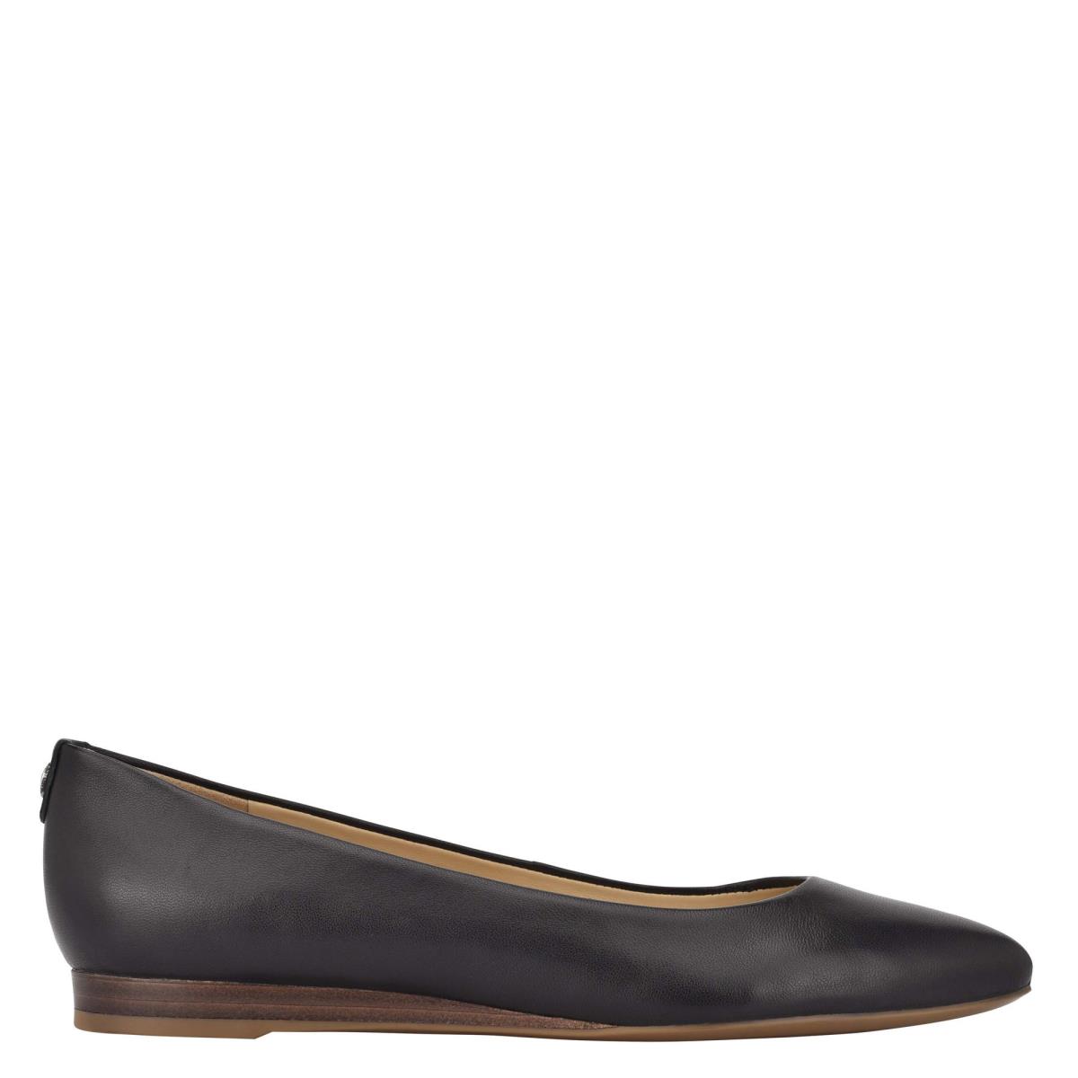 Nine West Ferdi 9x9 Pointy Burunlu Flats Kadın Siyah | 7602XSYUW